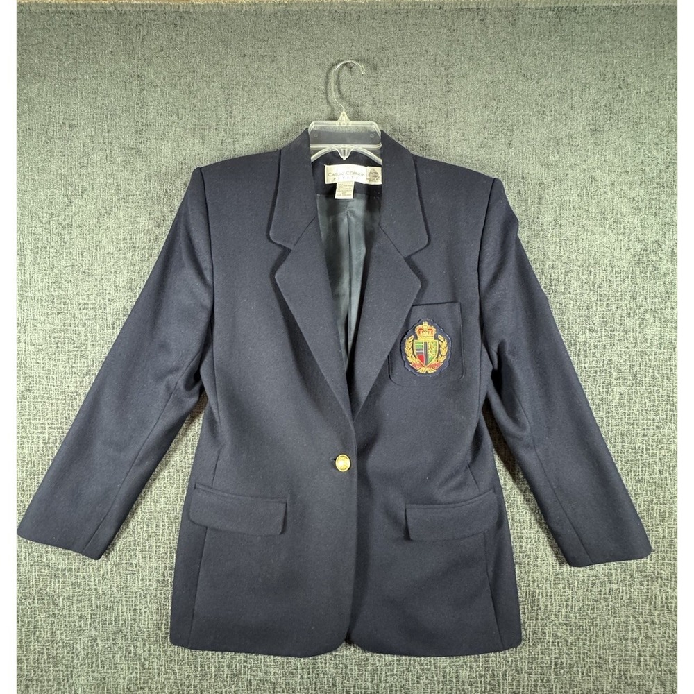 Vintage Casual Corner Petite Wool Blazer 8P Navy Blue Gold Button Crest Patch